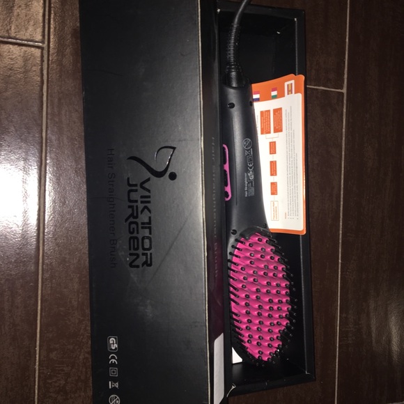Hair Straightener Brush - Picture 5 of 5
